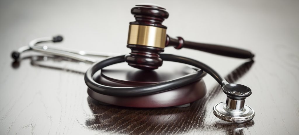 gavel and stethoscope medical malpractice lawsuits