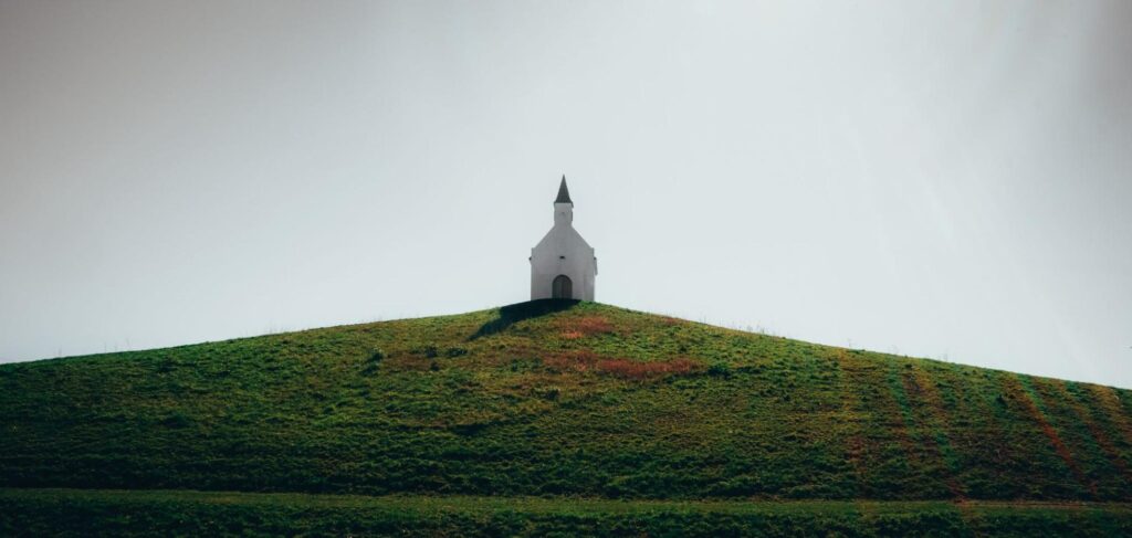 Minimal church.